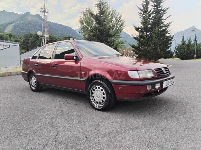 Volkswagen Passat 1995, 330,000 km - 2.0 л - Qəbələ