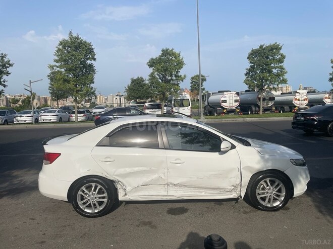 Kia Cerato 2011, 273,000 km - 1.6 l - Bakı