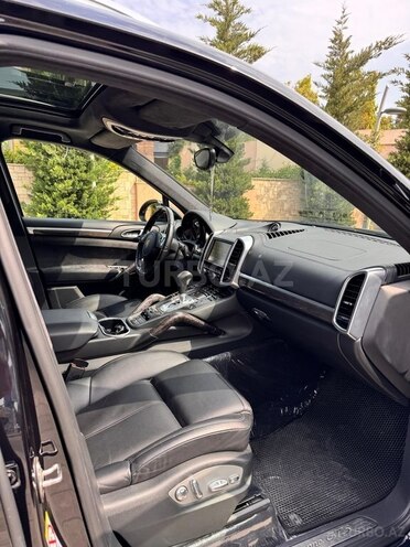 Porsche Cayenne GTS 2013, 117,000 km - 4.8 l - Bakı