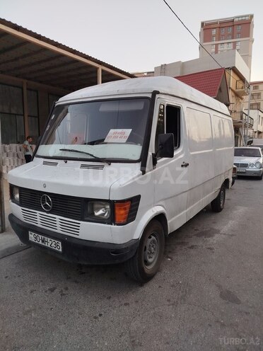 Mercedes 208 D 1994, 486,500 km - 2.3 l - Bakı
