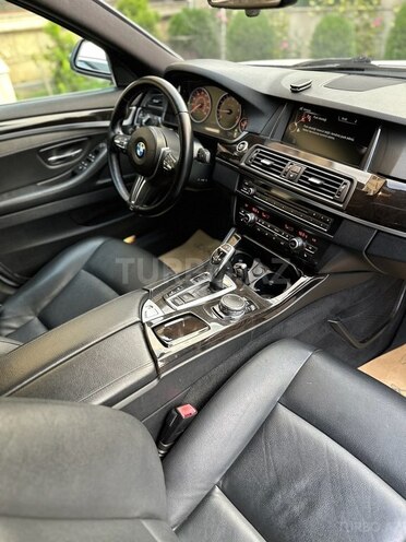 BMW 528 2016, 290,000 km - 2.0 l - Gəncə