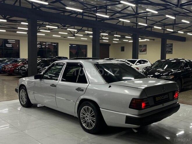 Mercedes E 230 1995, 485,211 km - 2.3 l - Sumqayıt