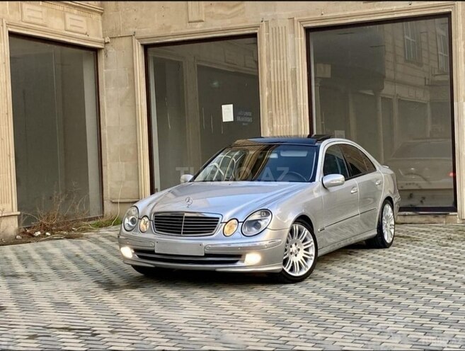 Mercedes E 240 2002, 270,000 km - 2.6 l - Bakı