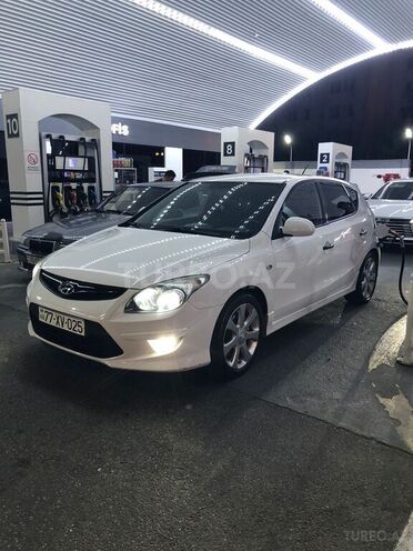 Hyundai i30 2010, 260,000 km - 1.4 l - Bakı