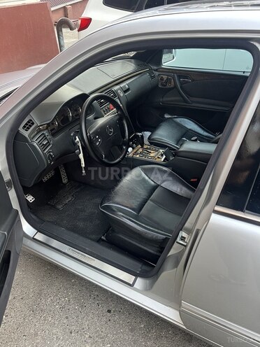 Mercedes E 320 2000, 90,323 km - 3.2 l - Bakı