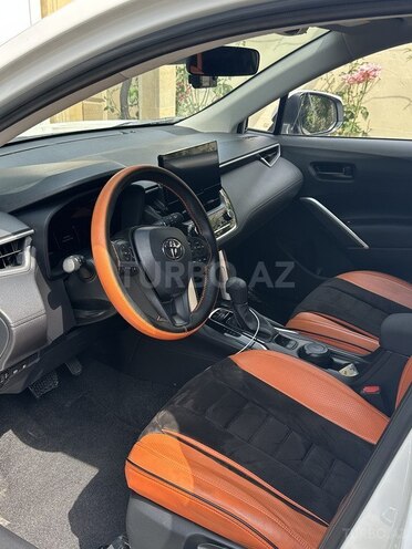 Toyota Corolla Cross 2024, 16,000 km - 2.0 l - Bakı