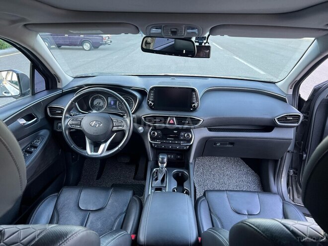 Hyundai Santa Fe-11