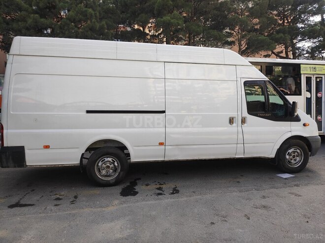 Ford Transit 2010, 237,000 km - 2.2 л - Bakı