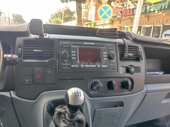 Ford Transit 2010, 237,000 km - 2.2 л - Bakı