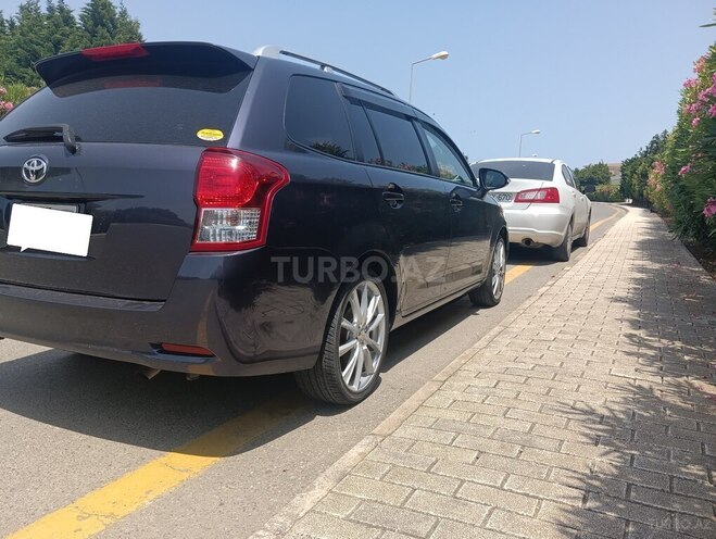 Toyota Corolla Fielder 2015, 147,000 km - 1.5 l - Bakı