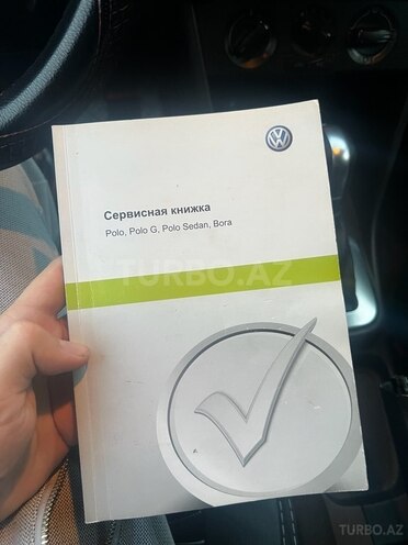 Volkswagen Polo 2015, 153,989 km - 1.6 l - Bakı