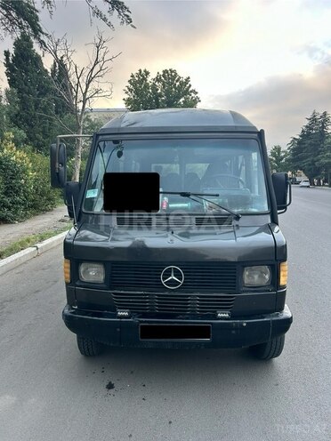 Mercedes 208 D 1991, 270,589 km - 2.5 л - Gəncə