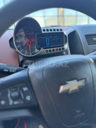 Chevrolet Aveo-7
