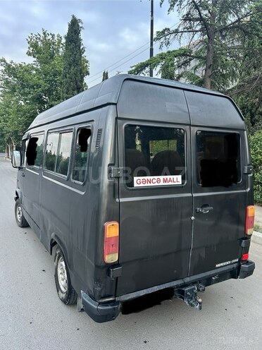 Mercedes 208 D 1991, 270,589 km - 2.5 л - Gəncə