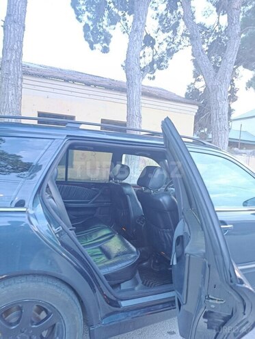 Mercedes E 240 1999, 372,329 km - 2.4 l - Xaçmaz