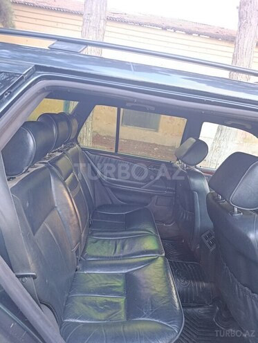 Mercedes E 240 1999, 372,329 km - 2.4 l - Xaçmaz