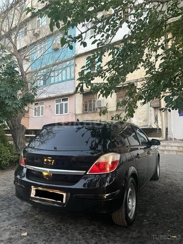 Opel Astra 2010, 228,000 km - 1.4 l - Bakı