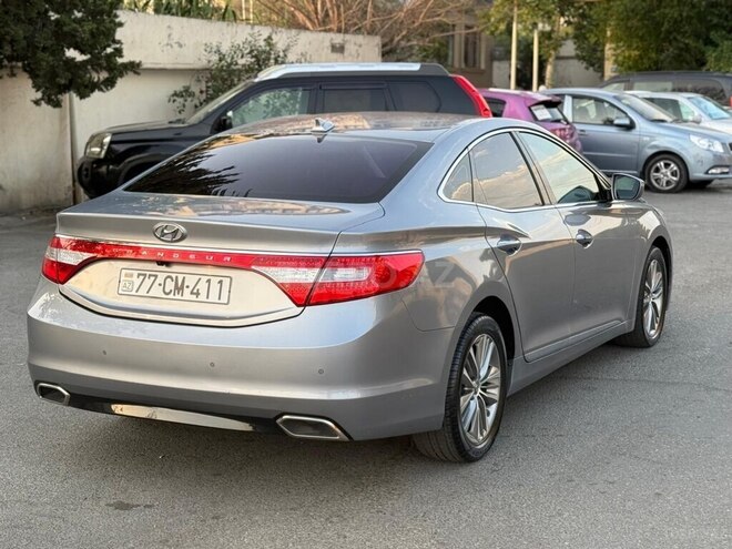 Hyundai Grandeur 2015, 165,235 km - 2.2 l - Bakı