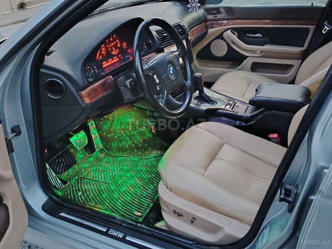 BMW 528 1996, 325,000 km - 2.8 l - Sumqayıt