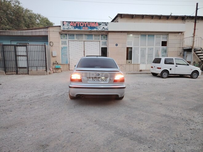 BMW 528 1996, 325,000 km - 2.8 l - Sumqayıt
