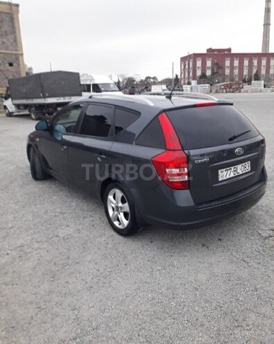 Kia Ceed 2007, 319,000 km - 1.6 л - Bakı
