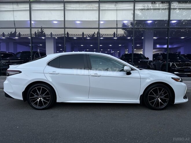Toyota Camry 2021, 60,214 km - 2.0 l - Bakı