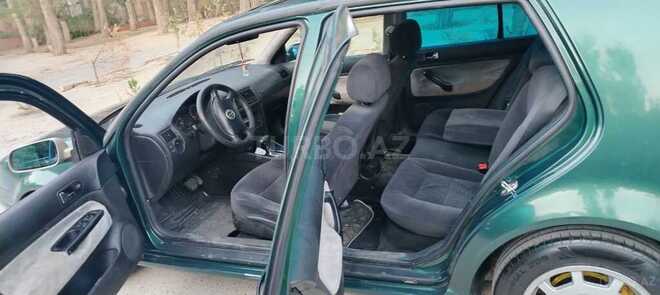 Volkswagen Golf 1999, 234,123 km - 1.6 l - Sumqayıt