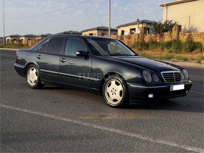 Mercedes E 320 2000, 603,000 km - 3.2 l - Bakı