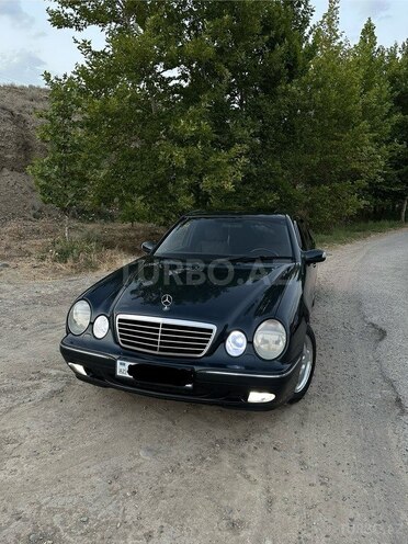 Mercedes E 280 2000, 529,000 km - 2.8 l - Füzuli
