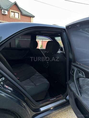Mercedes E 280 2000, 529,000 km - 2.8 l - Füzuli