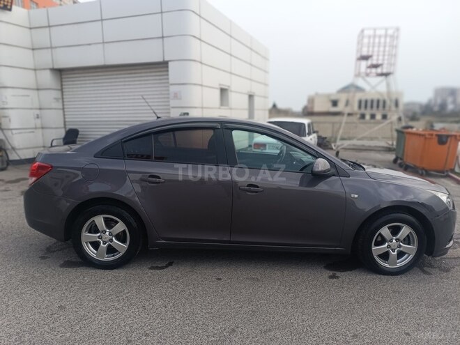 Chevrolet Cruze 2012, 210,680 km - 1.8 л - Bakı