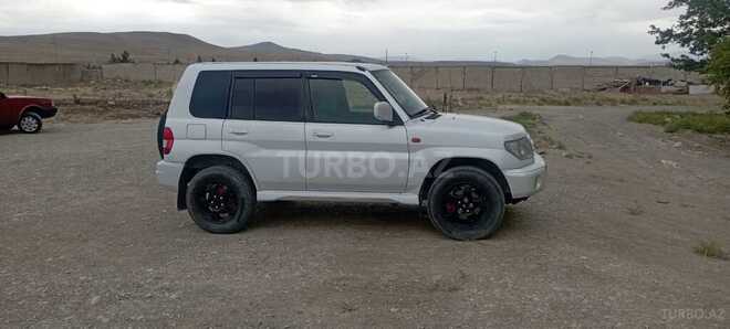 Mitsubishi Pajero io 1999, 410,000 km - 1.8 л - Bakı