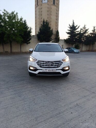 Hyundai Santa Fe-3