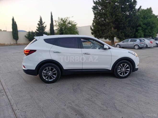 Hyundai Santa Fe-8