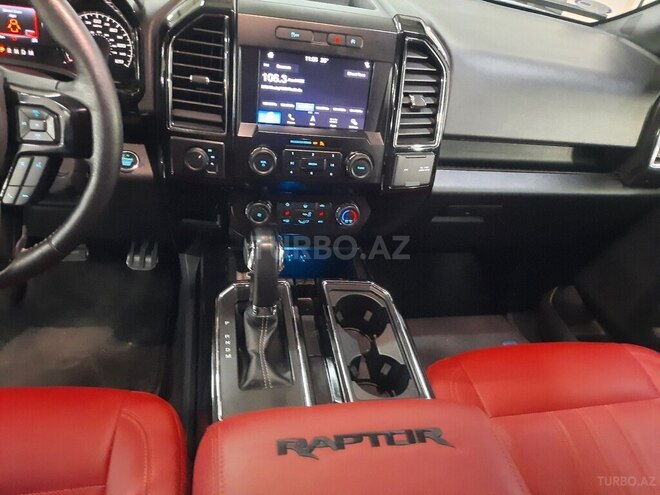 Ford F-150-23