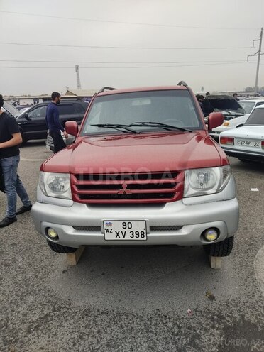 Mitsubishi Pajero io 2000, 400,000 km - 2.0 l - Qazax