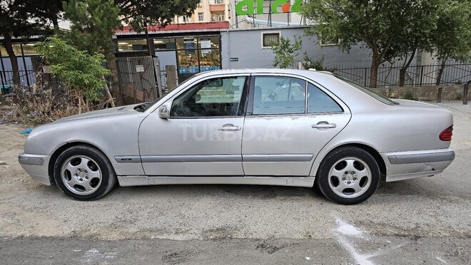 Mercedes E 240 2000, 468,830 km - 2.6 l - Bakı