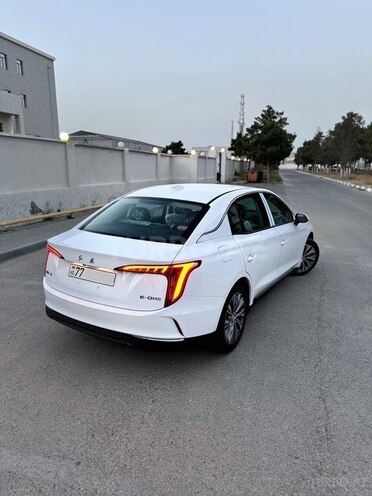 Hongqi  2025, 180 km - 0.0 l - Sumqayıt