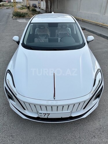 Hongqi  2025, 180 km - 0.0 l - Sumqayıt