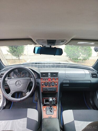 Mercedes C 200 1997, 80,366 km - 2.0 l - Bakı