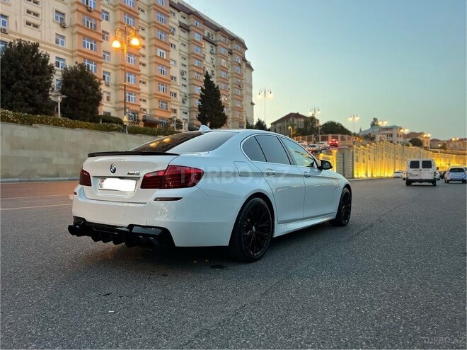 BMW 528 2015, 240,000 km - 2.0 l - Bakı