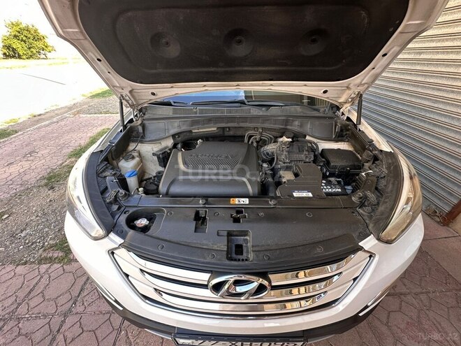 Hyundai Santa Fe-9