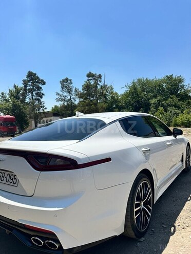 Kia Stinger-5