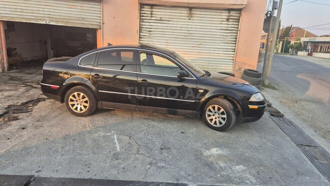Volkswagen Passat 2002, 256,833 km - 1.8 l - Bakı