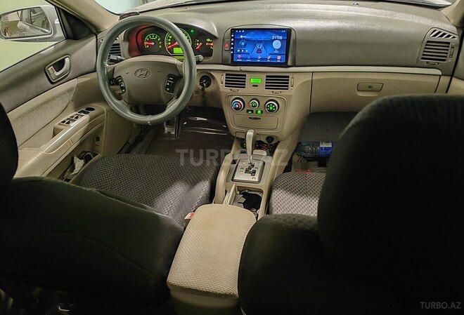 Hyundai Sonata 2006, 448,620 km - 2.4 l - Quba
