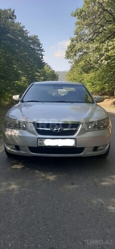 Hyundai Sonata 2006, 448,620 km - 2.4 l - Quba