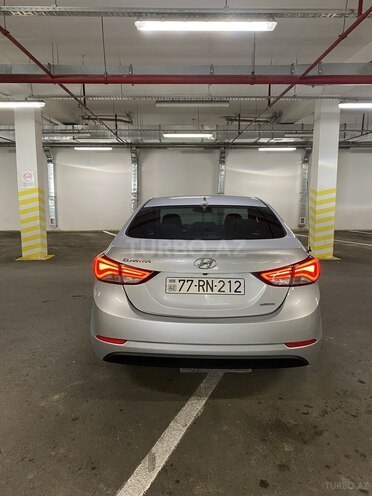 Hyundai Elantra 2014, 198,593 km - 1.8 l - Bakı