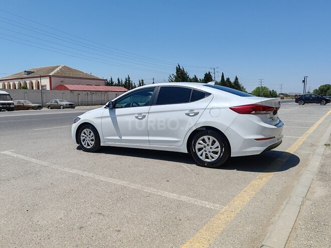 Hyundai Elantra 2017, 102,354 km - 2.0 l - Bakı