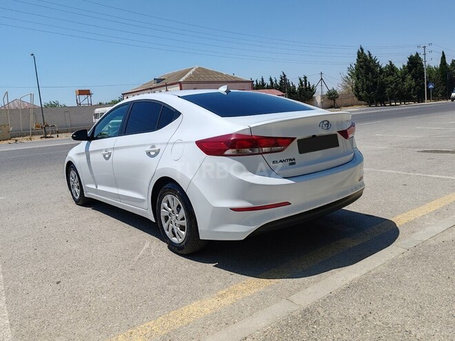 Hyundai Elantra 2017, 102,354 km - 2.0 l - Bakı