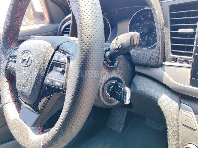 Hyundai Elantra 2017, 102,354 km - 2.0 l - Bakı